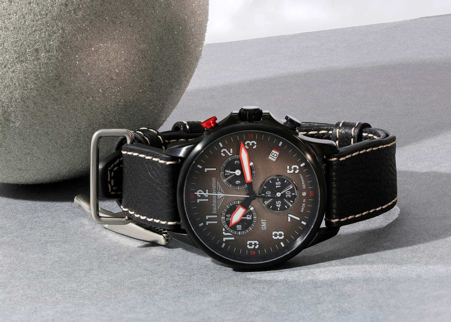 Bauhaus Bauhaus Aviation 28861  - задняя крышка металл сталь корпуса, германия часы