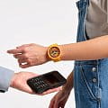 Swatch Swatch Big Bold Swatch Pay! SB01O100-5300 кварцевые мужские часы часы крупный план оранжевый циферблата