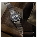 Hamilton Hamilton American Classic Intra-Matic Chronograph H H38429130 механические мужские часы часы крупный план черный циферблата