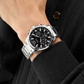Guess Guess Sport GW0900G1,  сша мужские часы на браслете нержавеющая сталь боковой вид