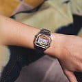 Casio Casio Vintage A168WEHA-9ADF (A168WEHA-9A) vintage японские мужские часы на браслете нержавеющая сталь боковой вид