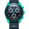Swatch Swatch x Omega Bioceramic Moonswatch Mission on Earth: Polar Lights SO33L103  SO33L103 кварцевые мужские часы синий циферблат, браслет нейлон — вид спереди