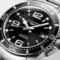 Longines Longines HydroConquest L3.741.4.56.6 , наручные мужские часы фото под углом
