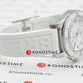 Breitling A17316D21A1S1 женские часы застежка крупным планом