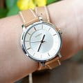 Casio Casio Collection LTP-E143DBL-5A,  япония женские часы на браслете кожаный боковой вид