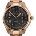 Aviator Aviator Airacobra V.1.38.2.323.5  V.1.38.2.323.5 кварцевые мужские часы зеленый циферблат, браслет нержавеющая сталь с pvd-покрытием — вид спереди