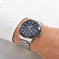 Seiko SSE147J1 мужские часы застежка крупным планом