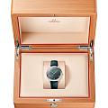 Omega Omega De Ville Prestige 434.13.40.20.10.001, de ville швейцария мужские часы на браслете кожаный боковой вид