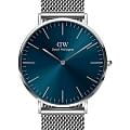 Daniel Wellington Daniel Wellington Classic Mesh Arctic Silver DW00100628  DW00100628 кварцевые мужские часы синий циферблат, браслет нержавеющая сталь — вид спереди