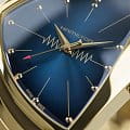 Hamilton Hamilton Ventura Quartz H24301141 ventura швейцарские мужские часы на браслете нержавеющая сталь с pvd-покрытием боковой вид