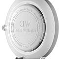 Daniel Wellington Daniel Wellington Petite Roman Numerals 5-Link Silver DW00100685, petite швеция женские часы на браслете нержавеющая сталь боковой вид