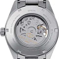 Orient RE-AV0114E мужские часы застежка крупным планом