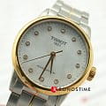 Tissot T0862072211600 женские часы застежка крупным планом