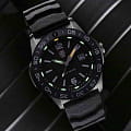 Luminox Luminox Pacific Diver XS.3121  - задняя крышка сталь корпуса, швейцария часы