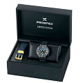 Seiko S23635J1 мужские часы застежка крупным планом
