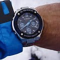 Casio Casio G-Shock GST-W100D-1A2 электронные мужские часы часы крупный план черный циферблата