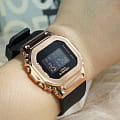 Casio Casio G-Shock GM-S5600PG-1DR (GM-S5600PG-1ER) GM — задняя крышка пластик металл сталь корпуса японские часы