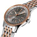 Breitling Breitling Navitimer Automatic 41 U17326121M1U1 , наручные мужские часы фото под углом