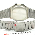 Casio A168WGG-1B наручные мужские часы застежка крупным планом