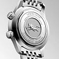 Longines Longines Legend Diver L3.764.4.06.6, legend diver watch швейцария мужские часы на браслете нержавеющая сталь боковой вид
