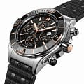Breitling Breitling Super Chronomat 44 Four-Year Calendar I19320251B1S1  наручные мужские часы фото под углом.
