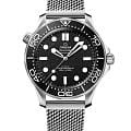 Omega Omega Seamaster Diver 300M 210.30.42.20.01.010 Diver 300m 21030422001010 механические мужские часы  черный циферблат, браслет нержавеющая сталь — вид спереди